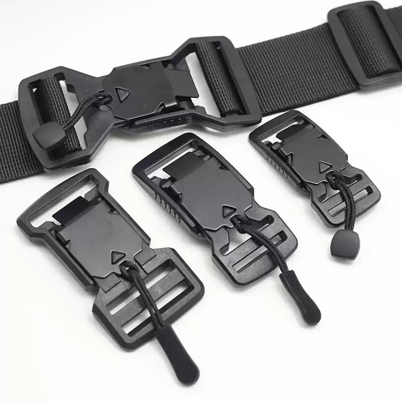V-Buckle Magnetic Slide Buckle